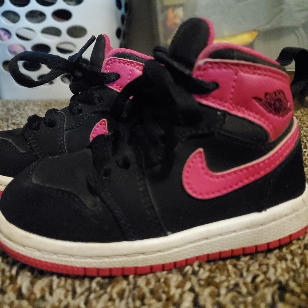 Nike Kids Black and Pink High-Top Sneakers